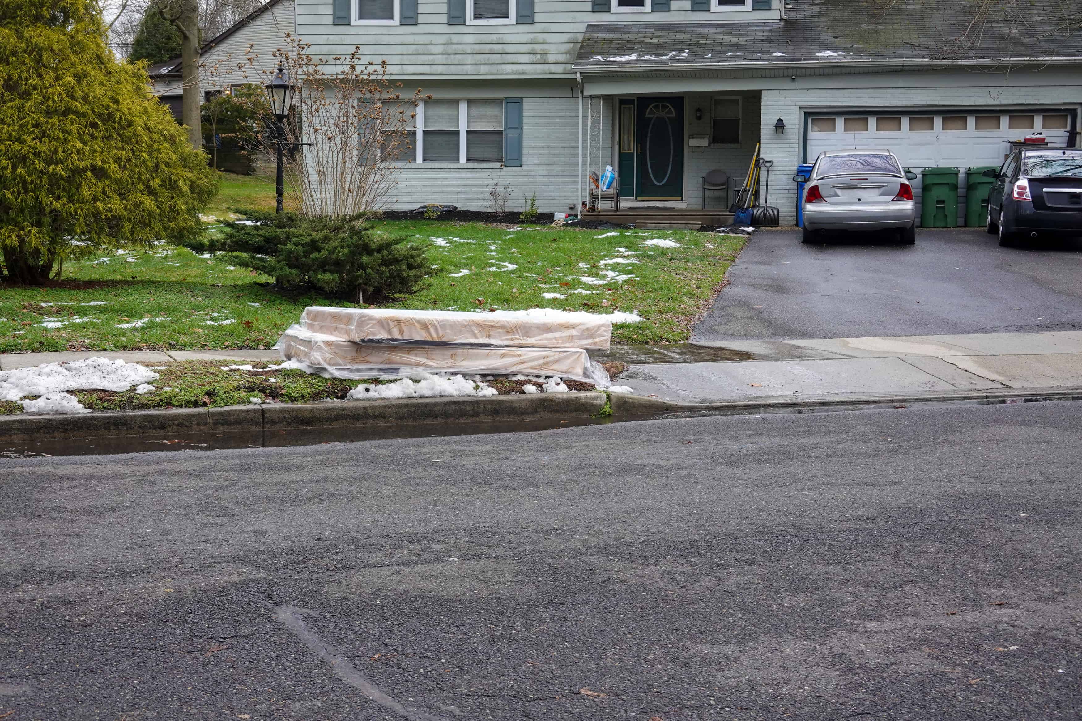 Mattress & Box Spring Removal image