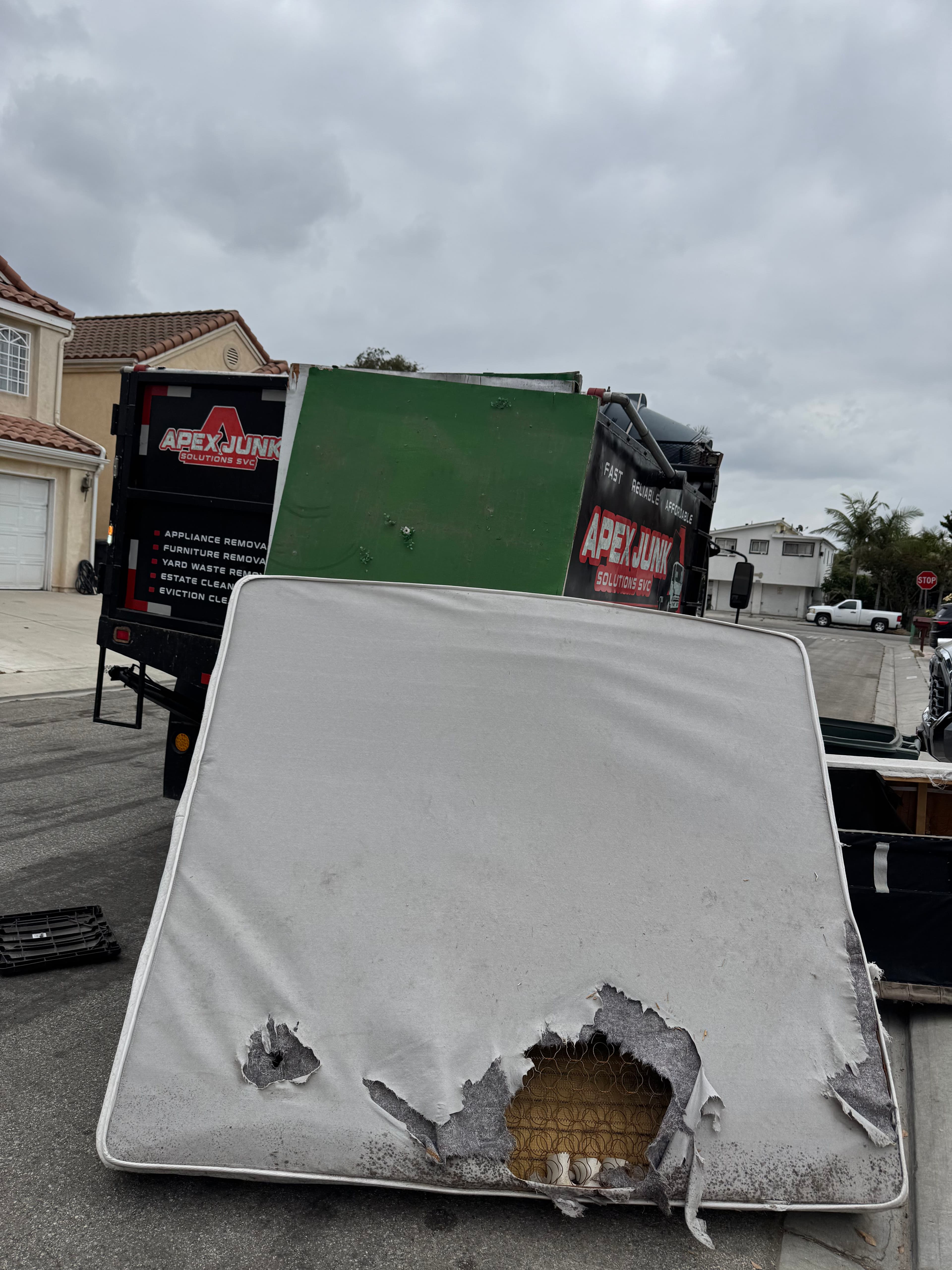 Project Old Mattresses and Wood Debris Cleared Out in South Gate image