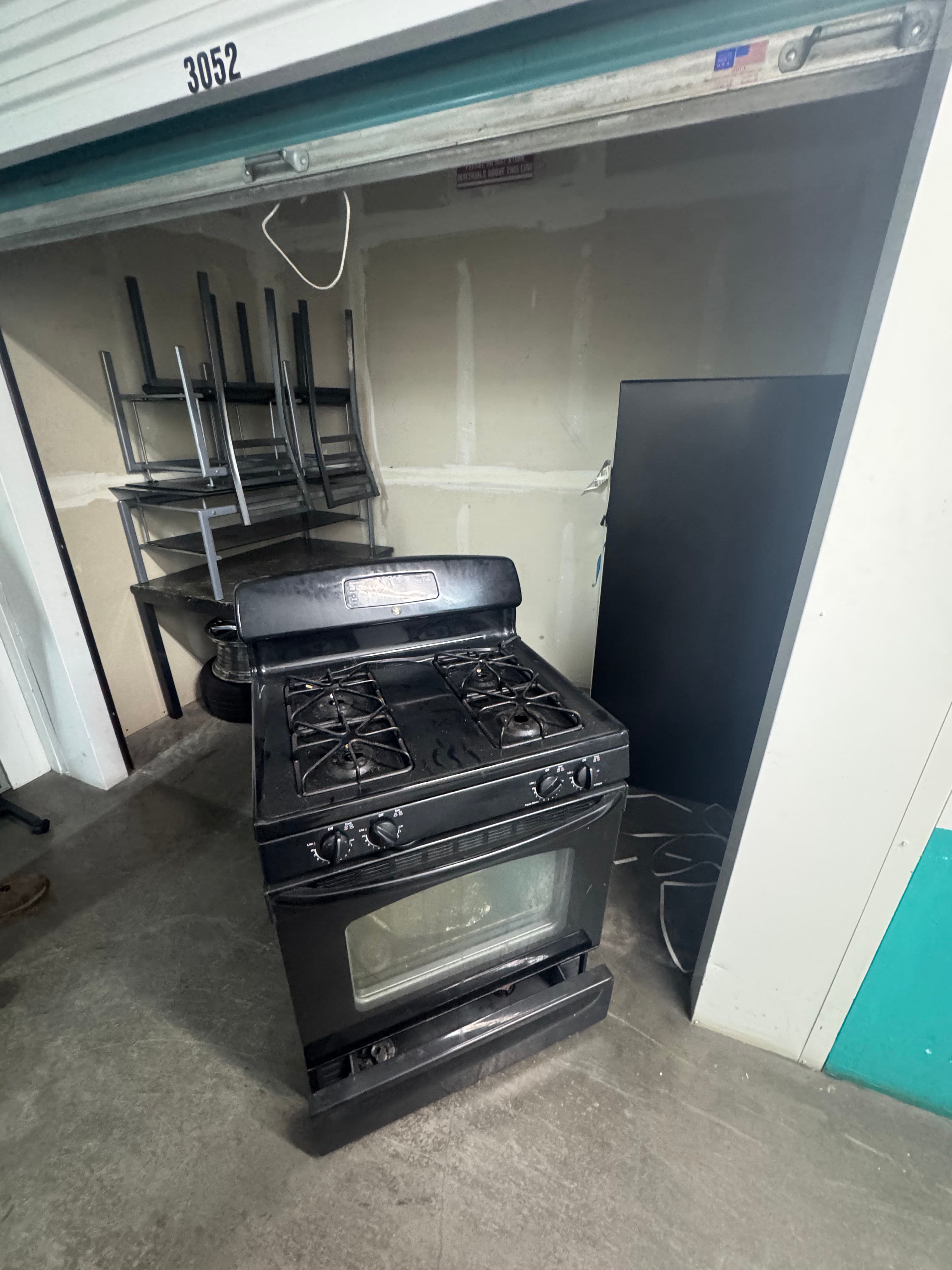 Project Storage Unit Cleanout Completed in Gardena CA image