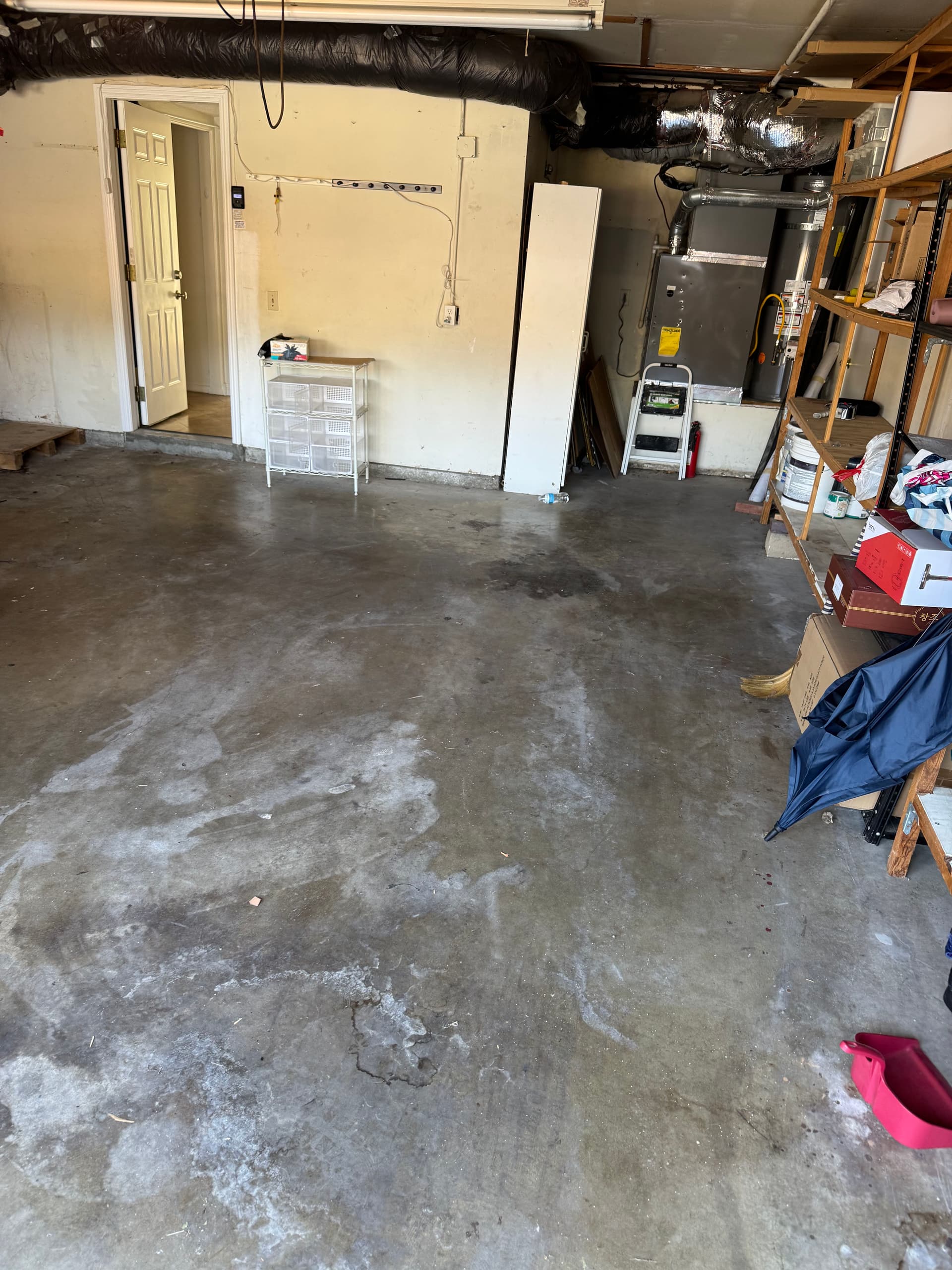 Gallery photos for Garage Cleanout Clears the Clutter in Diamond Bar: Image #1