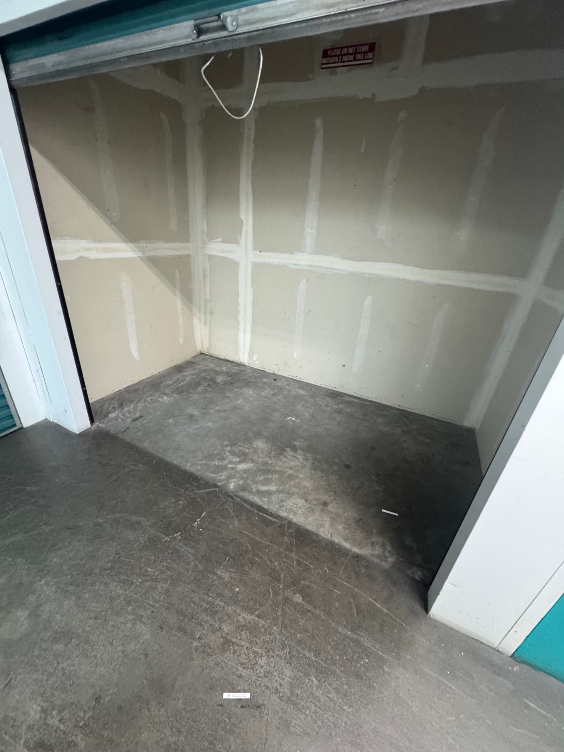 Gallery photos for Storage Unit Cleanout Completed in Gardena CA: Image #1