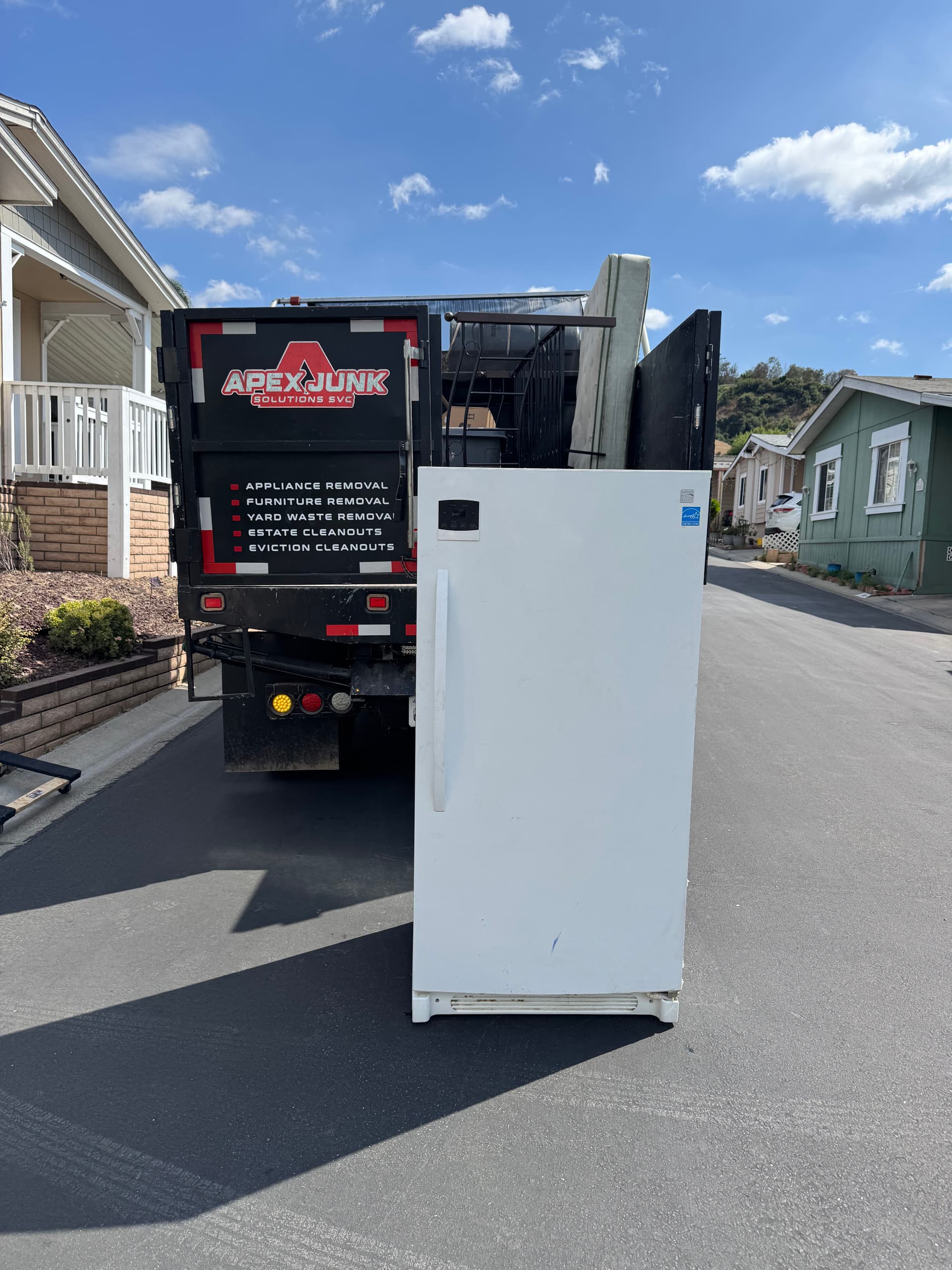 Refrigerator Removal at a Hacienda Heights Mobile Home Park image