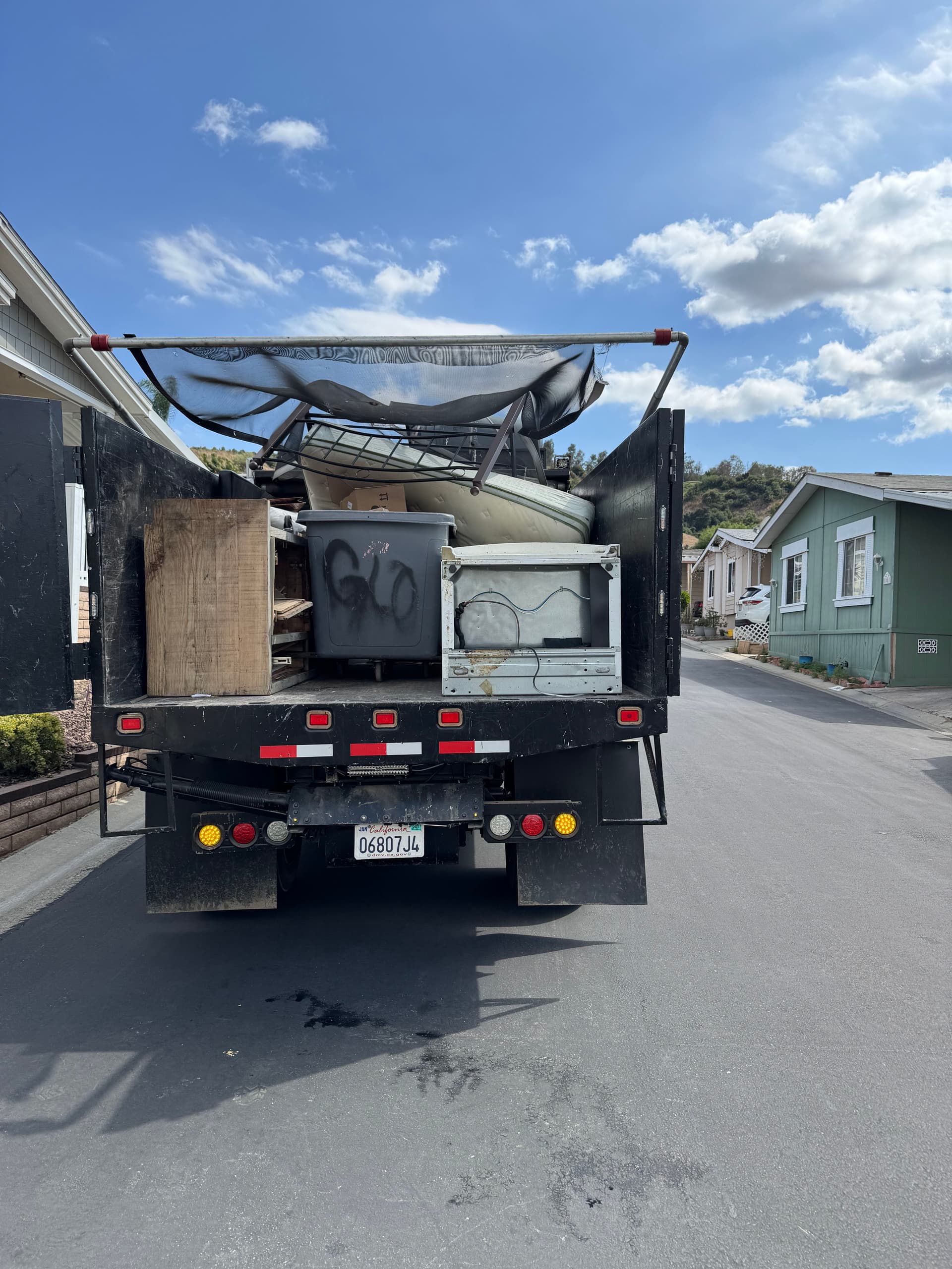 Gallery photos for Refrigerator Removal at a Hacienda Heights Mobile Home Park: Image #2