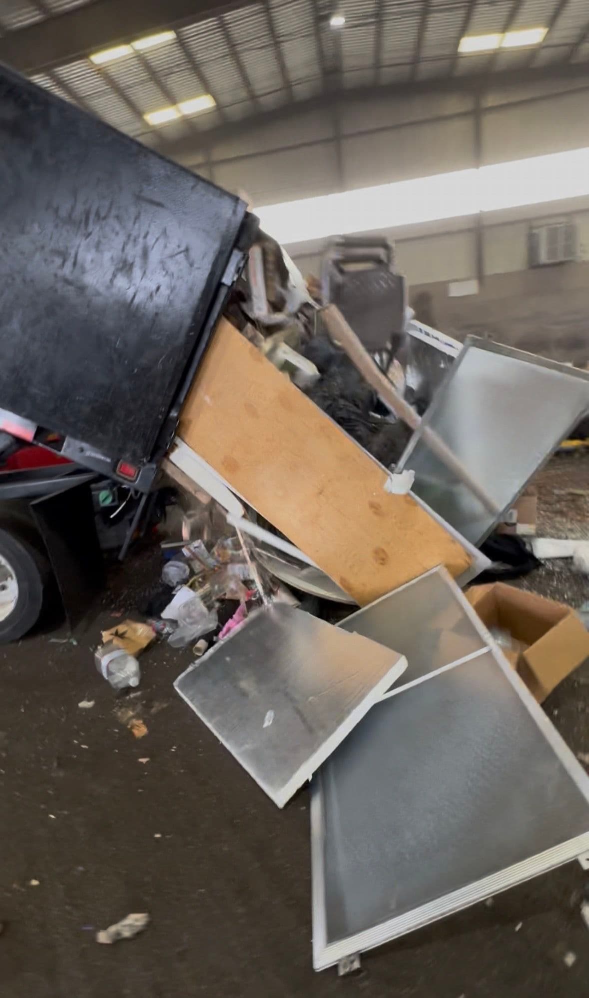 Gallery photos for Same-Day Storage Unit Cleanout in Koreatown Los Angeles: Image #6