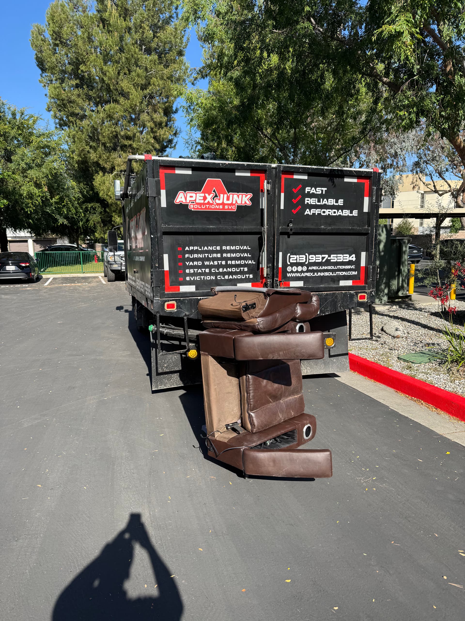 Gallery photos for Recliner Hauled Down 3 Flights of Stairs in Santa Fe Springs: Image #3