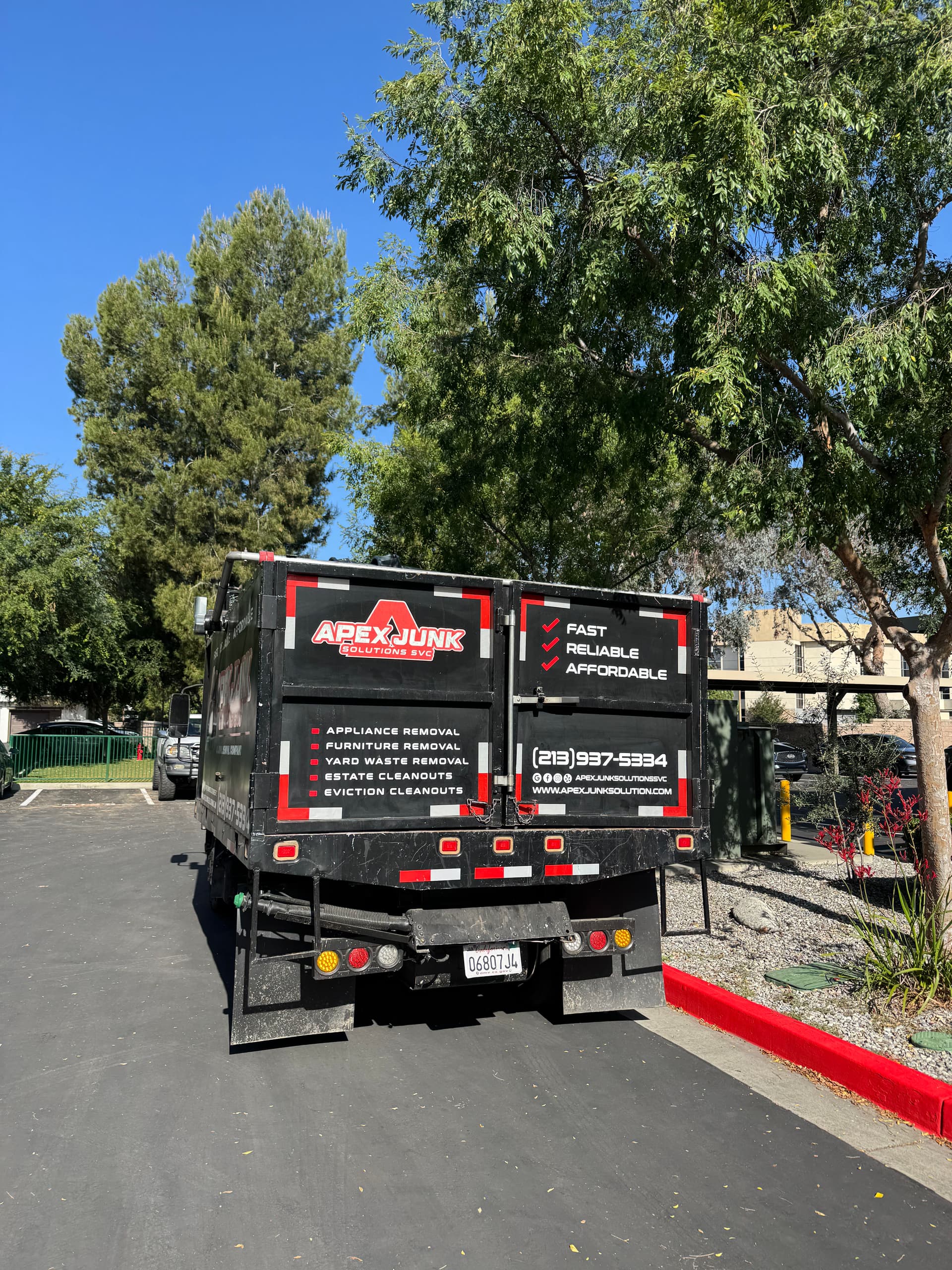 Gallery photos for Recliner Hauled Down 3 Flights of Stairs in Santa Fe Springs: Image #4