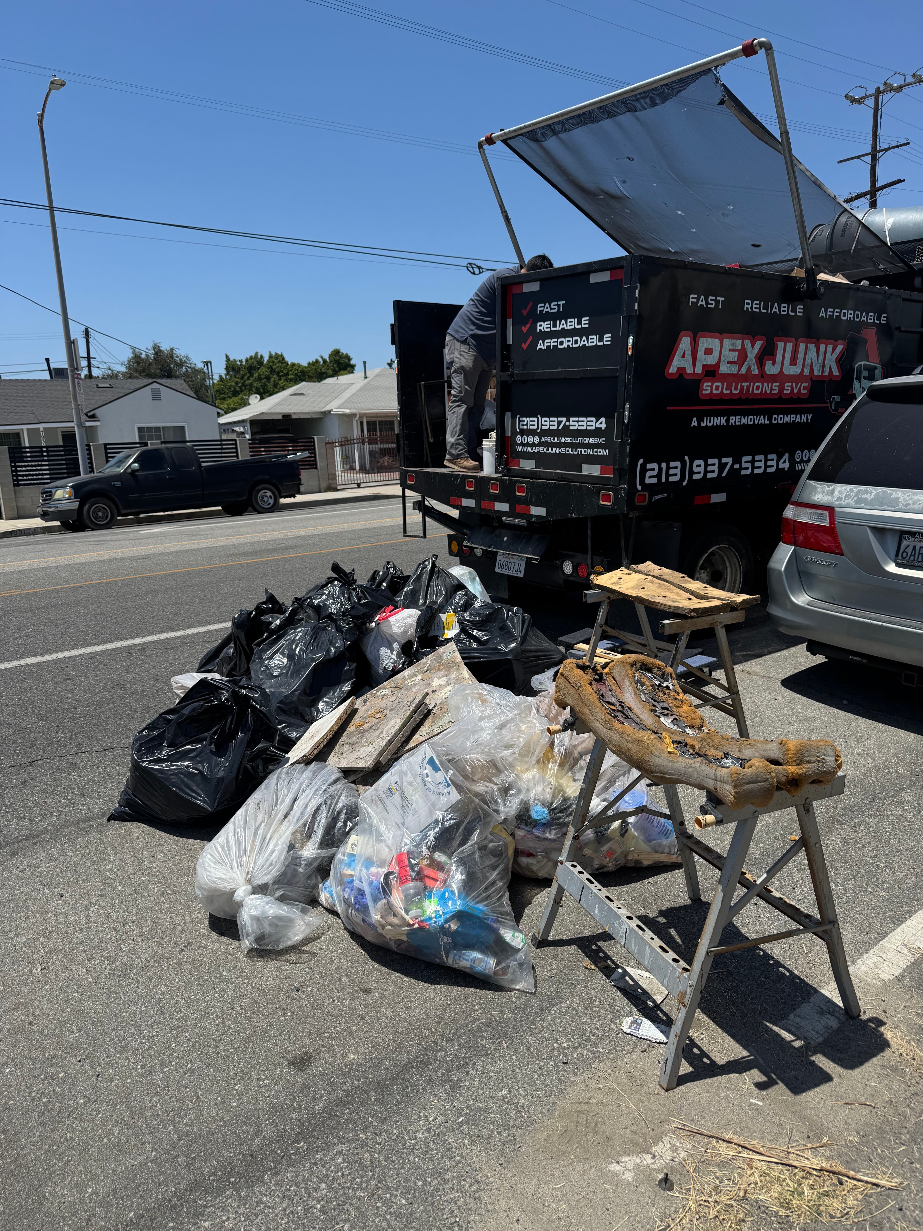 Project Plaster Waste and Production Debris Cleared Out in Sun Valley image