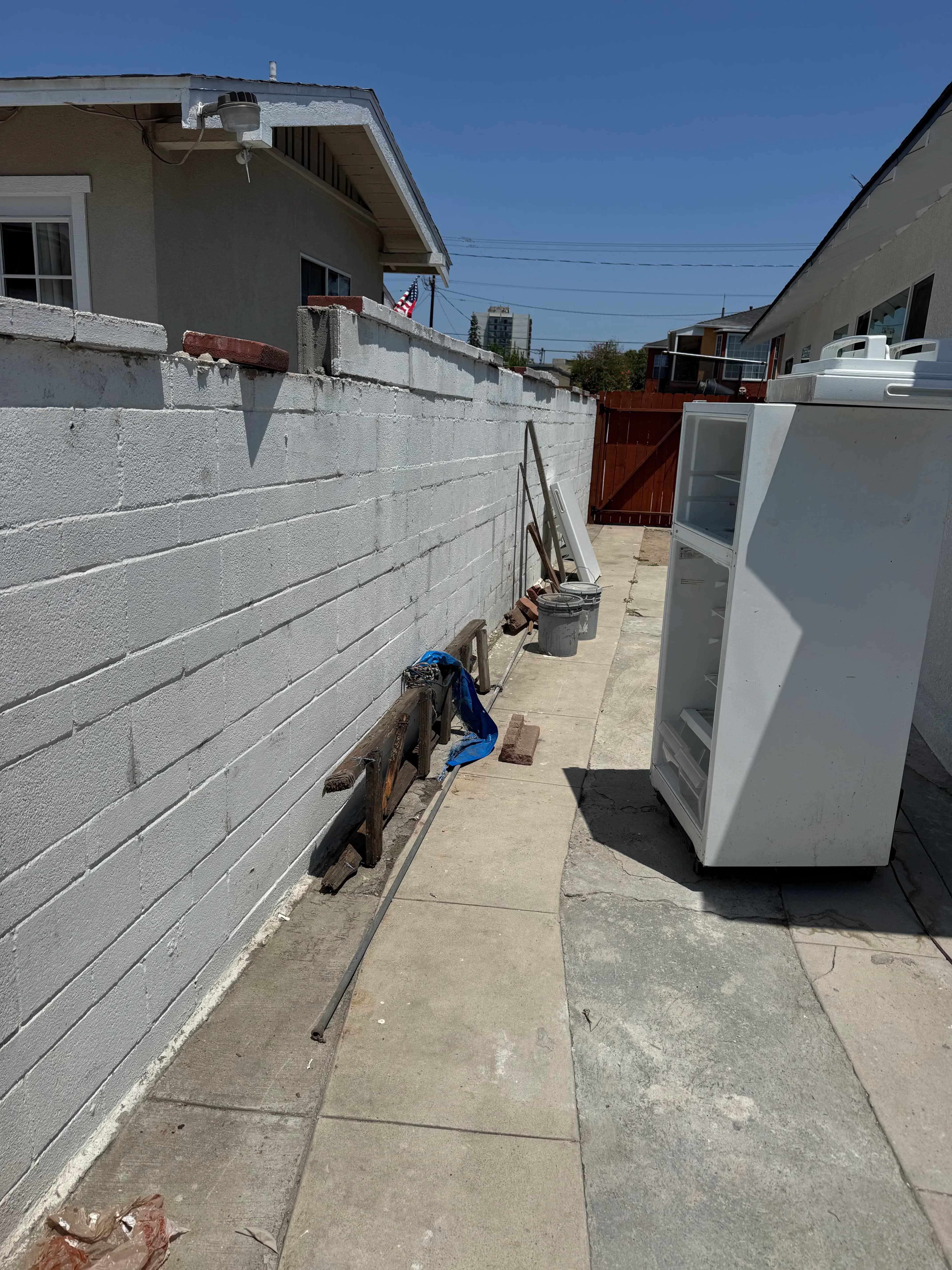 Project Refrigerator Removal Done Right in Los Angeles image