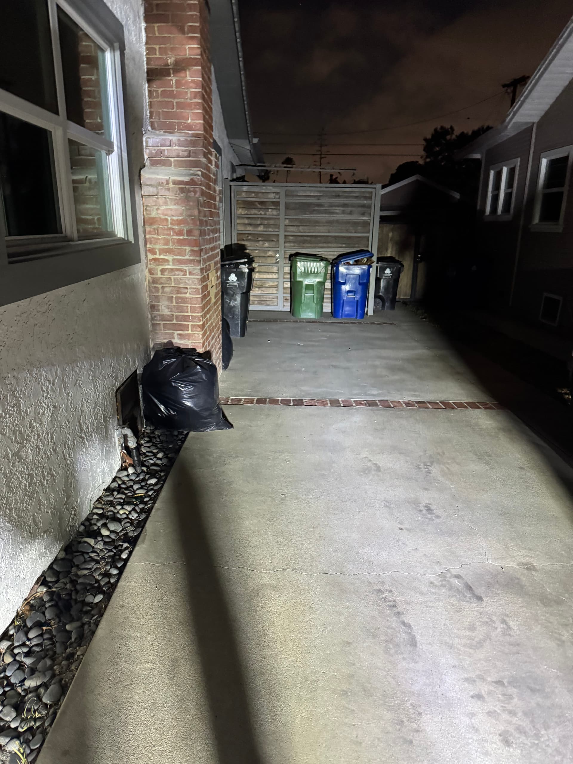 Gallery photos for Bin Cleanout and Trash Removal in Hyde Park, Los Angeles: Image #1