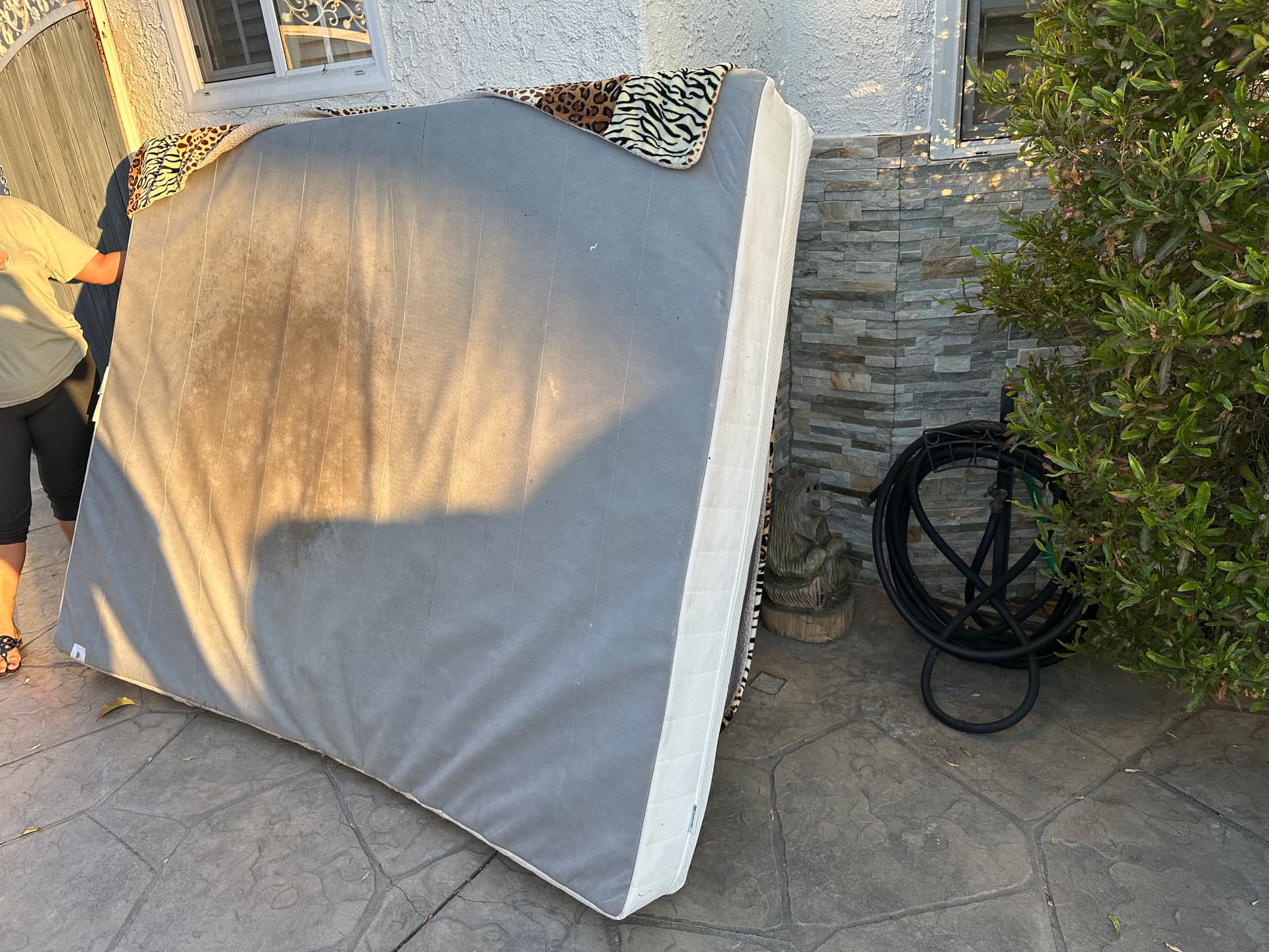 Old Mattress Removed From South Gate CA Home's Front Yard image