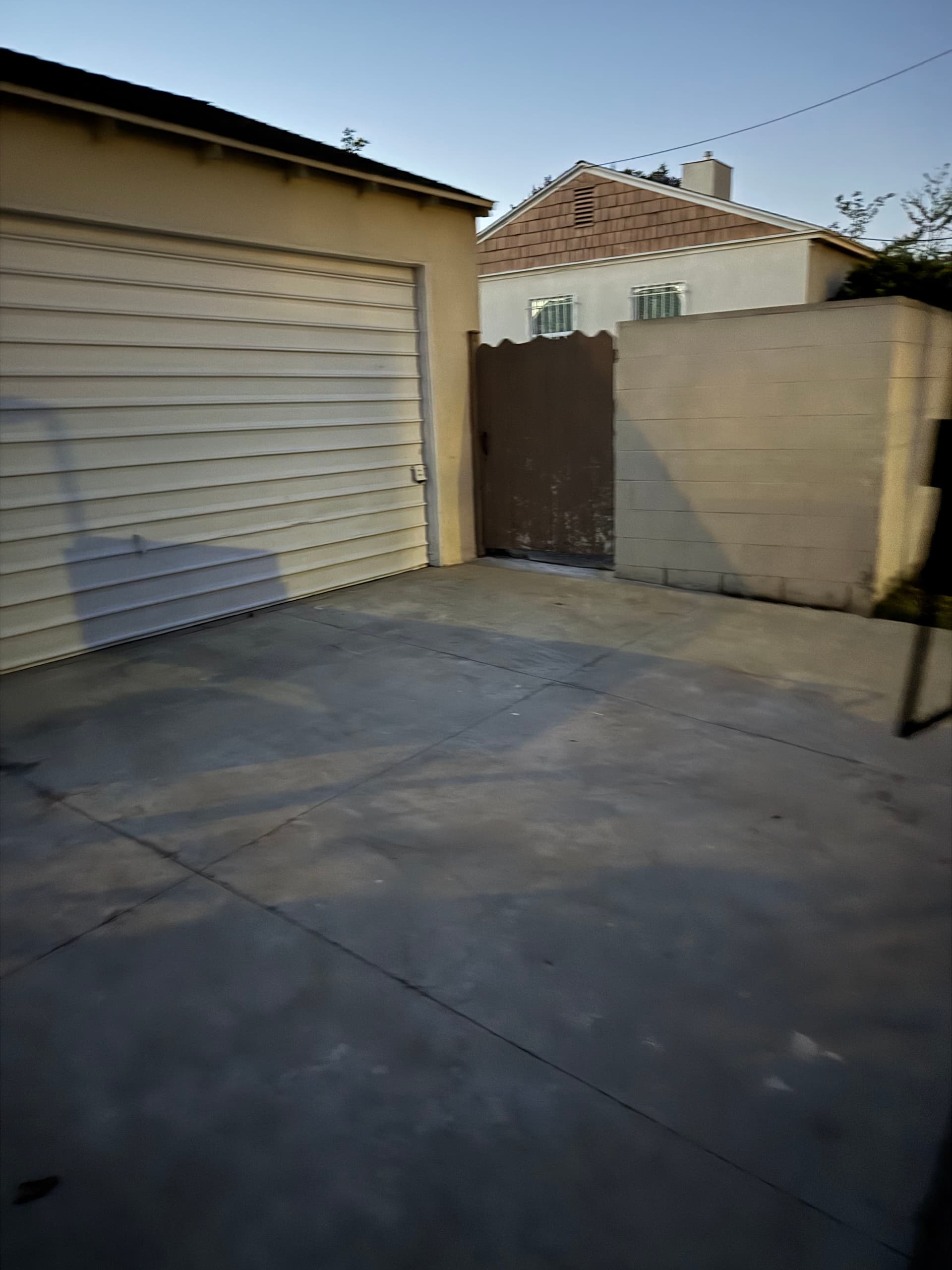 Gallery photos for Heavy Construction Debris Removal Done Fast in Sawtelle: Image #5