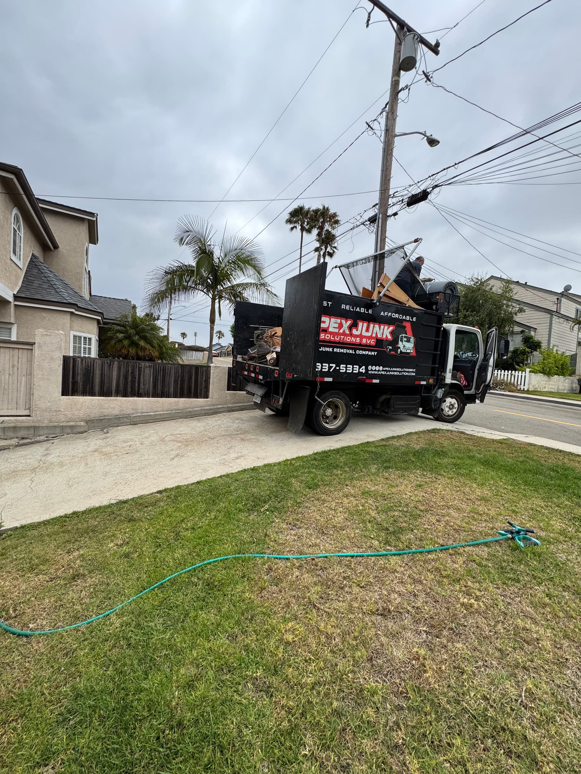 Gallery photos for Crawl Space Cleanout for a Contractor Partner in Redondo Beach: Image #8