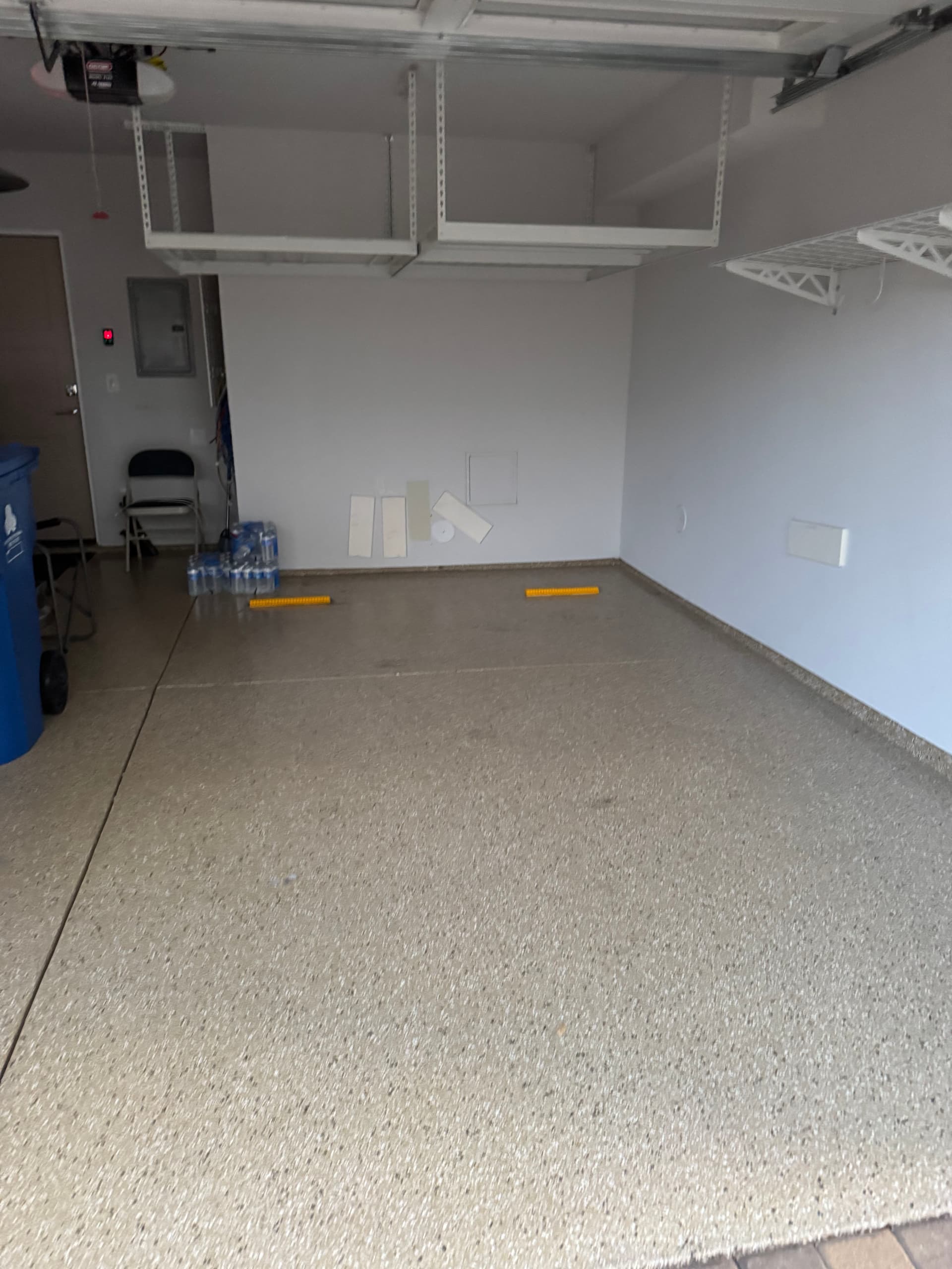 Gallery photos for North Hollywood Garage Cleanout - Boxes and Bins Gone Same Day: Image #2