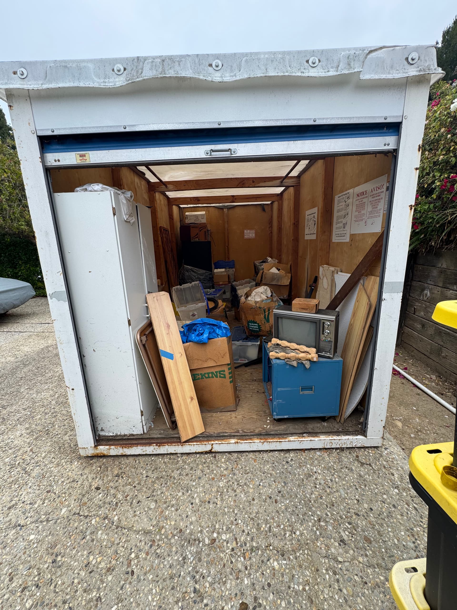 Gallery photos for POD Cleanout and Junk Removal in Rancho Palos Verdes: Image #1