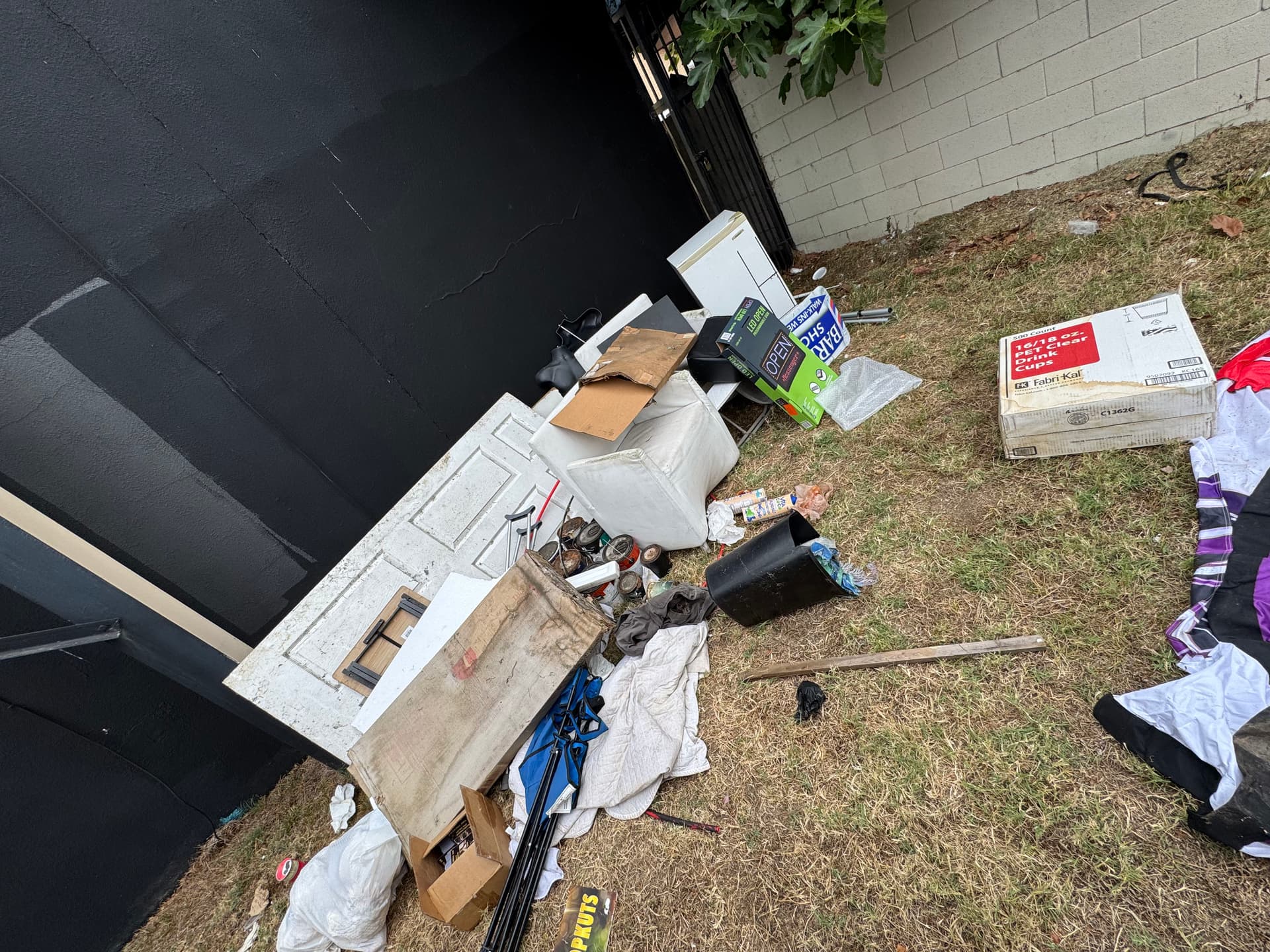 Same-Day Small Load Junk Pickup in Bellflower CA image