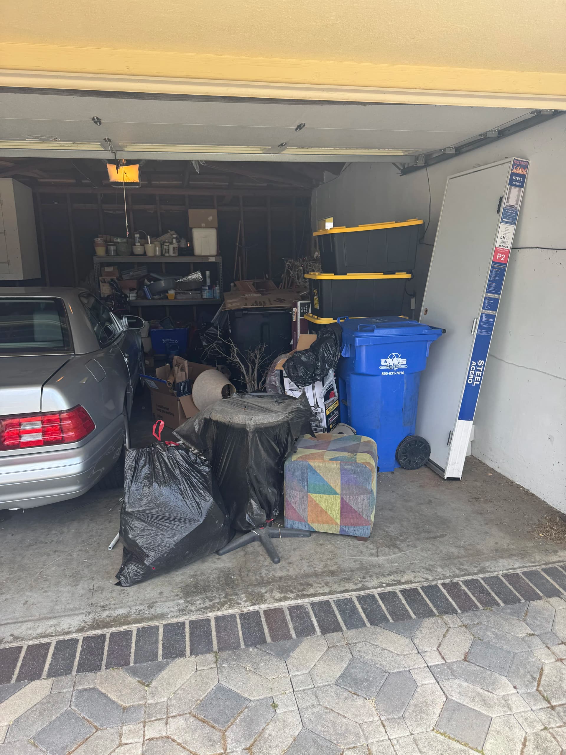 Gallery photos for Garage Cleanout Gets It Done in Baldwin Hills: Image #1