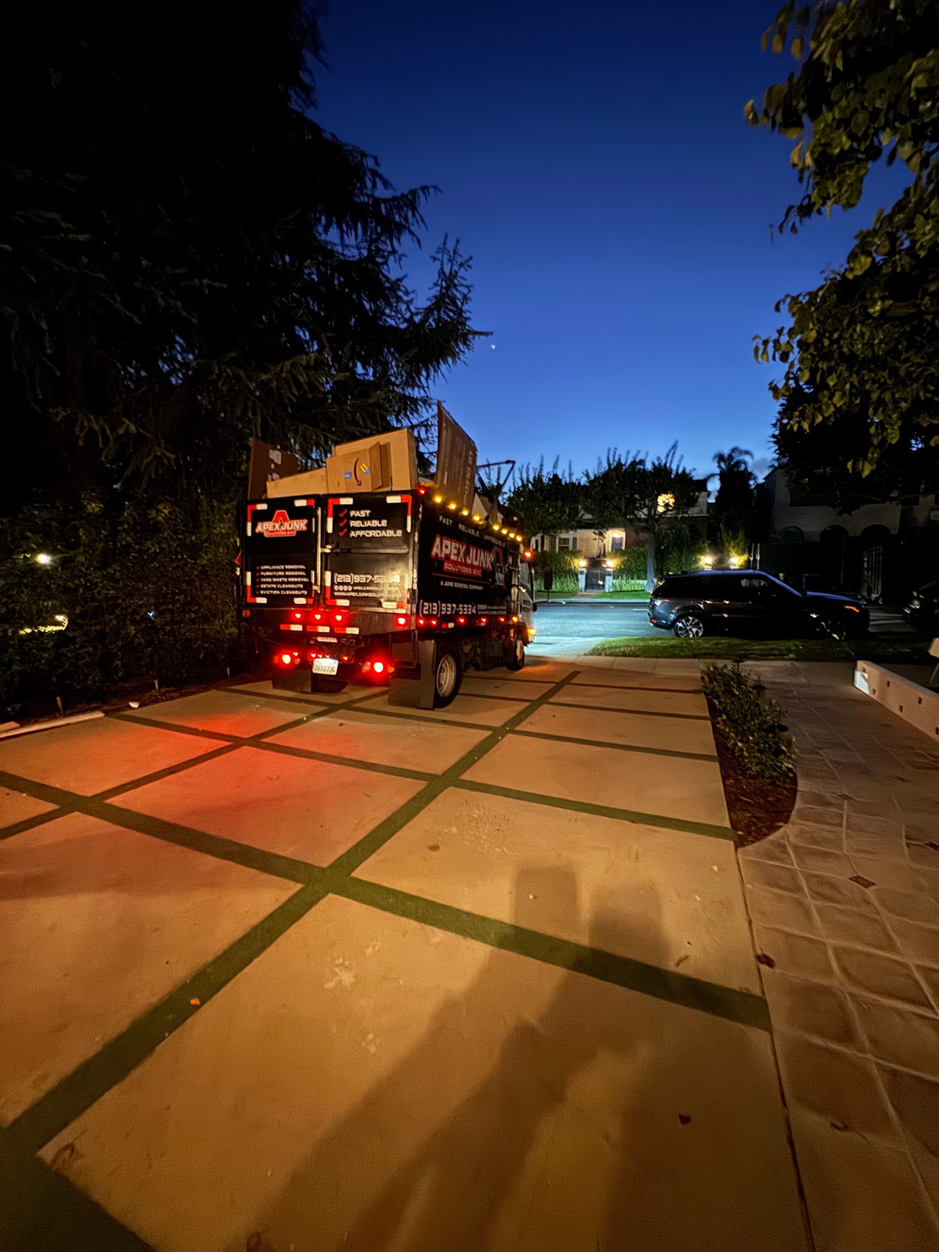 Gallery photos for Late-Night Cardboard Box Removal in Westwood Los Angeles: Image #4