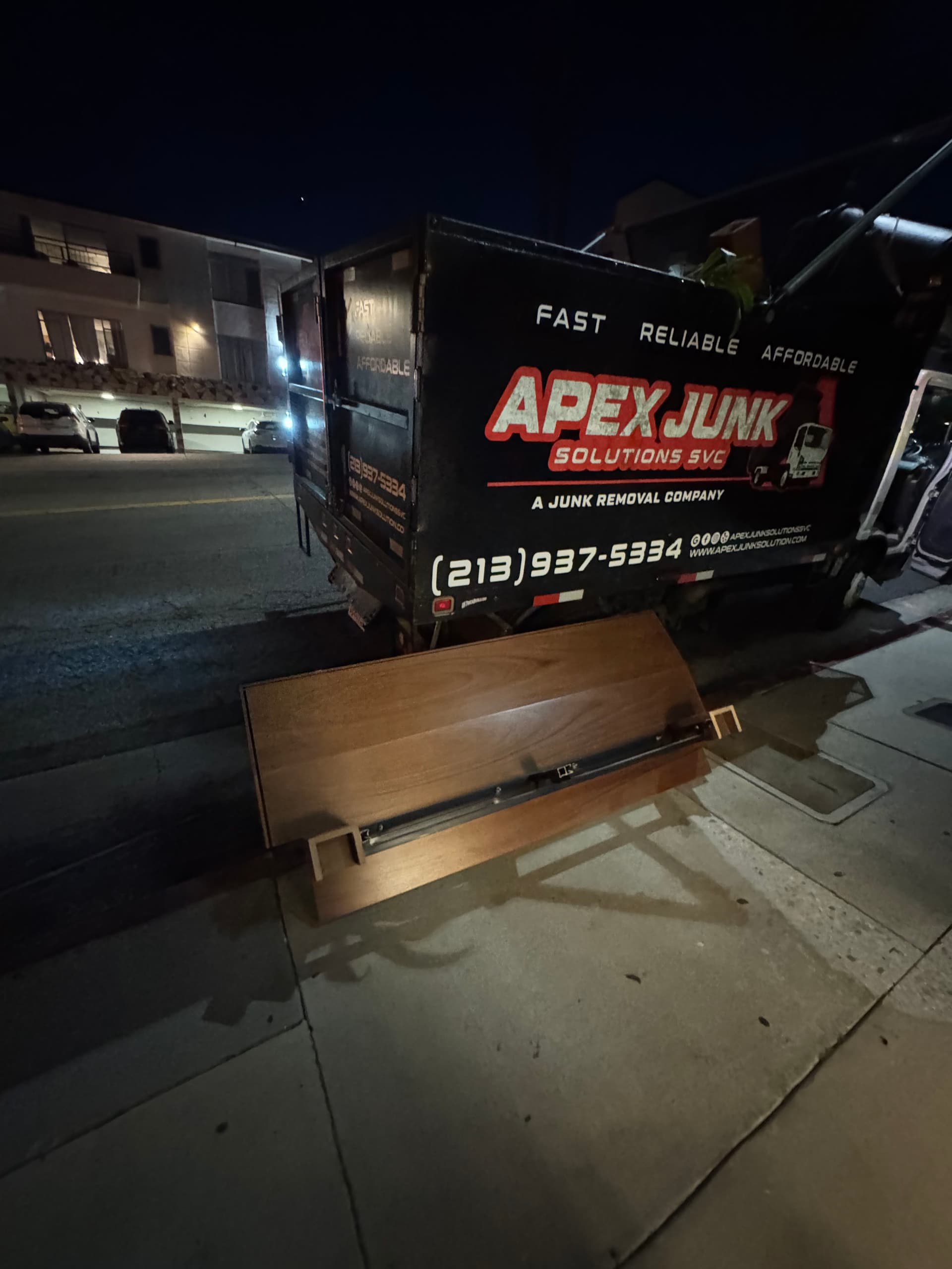 500-Pound Bed Frame Hauled Away in West Hollywood After Dark image