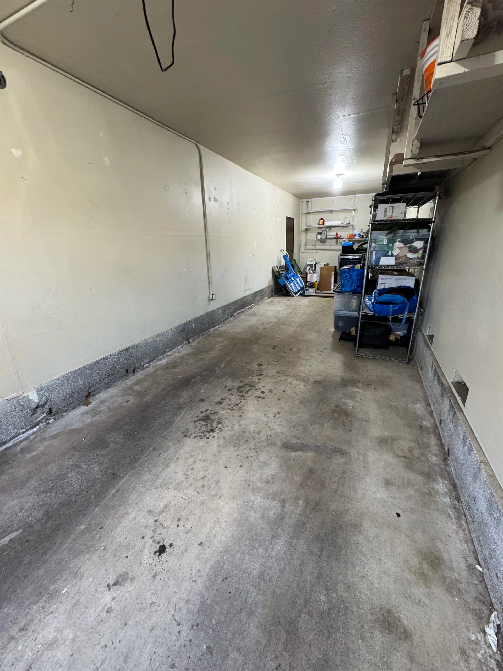 Gallery photos for Girls Get It Done - Garage Cleanout in Seal Beach: Image #4