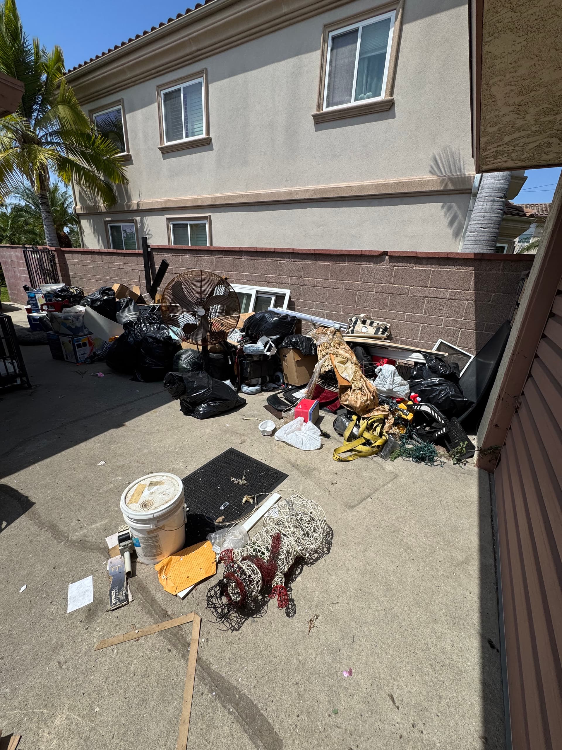 Driveway Cleanout Clears the Way in Downey CA image