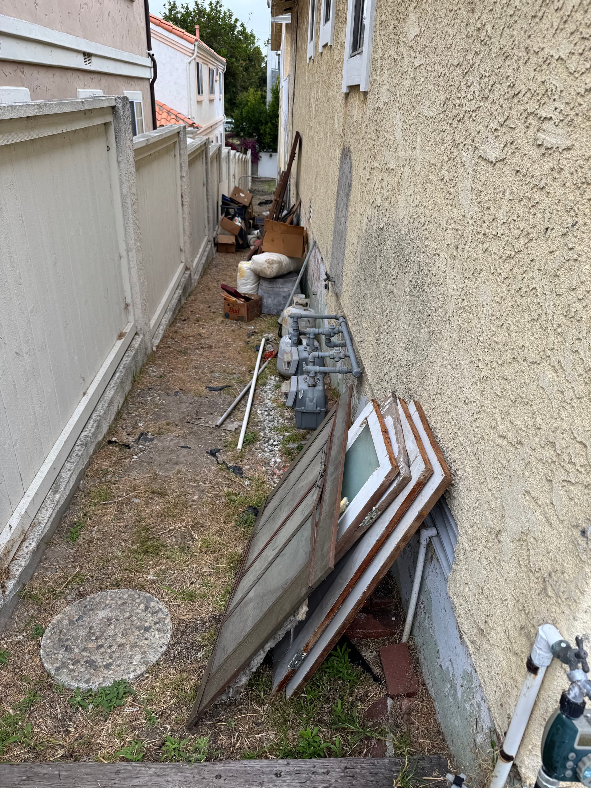 Gallery photos for Crawl Space Cleanout for a Contractor Partner in Redondo Beach: Image #4