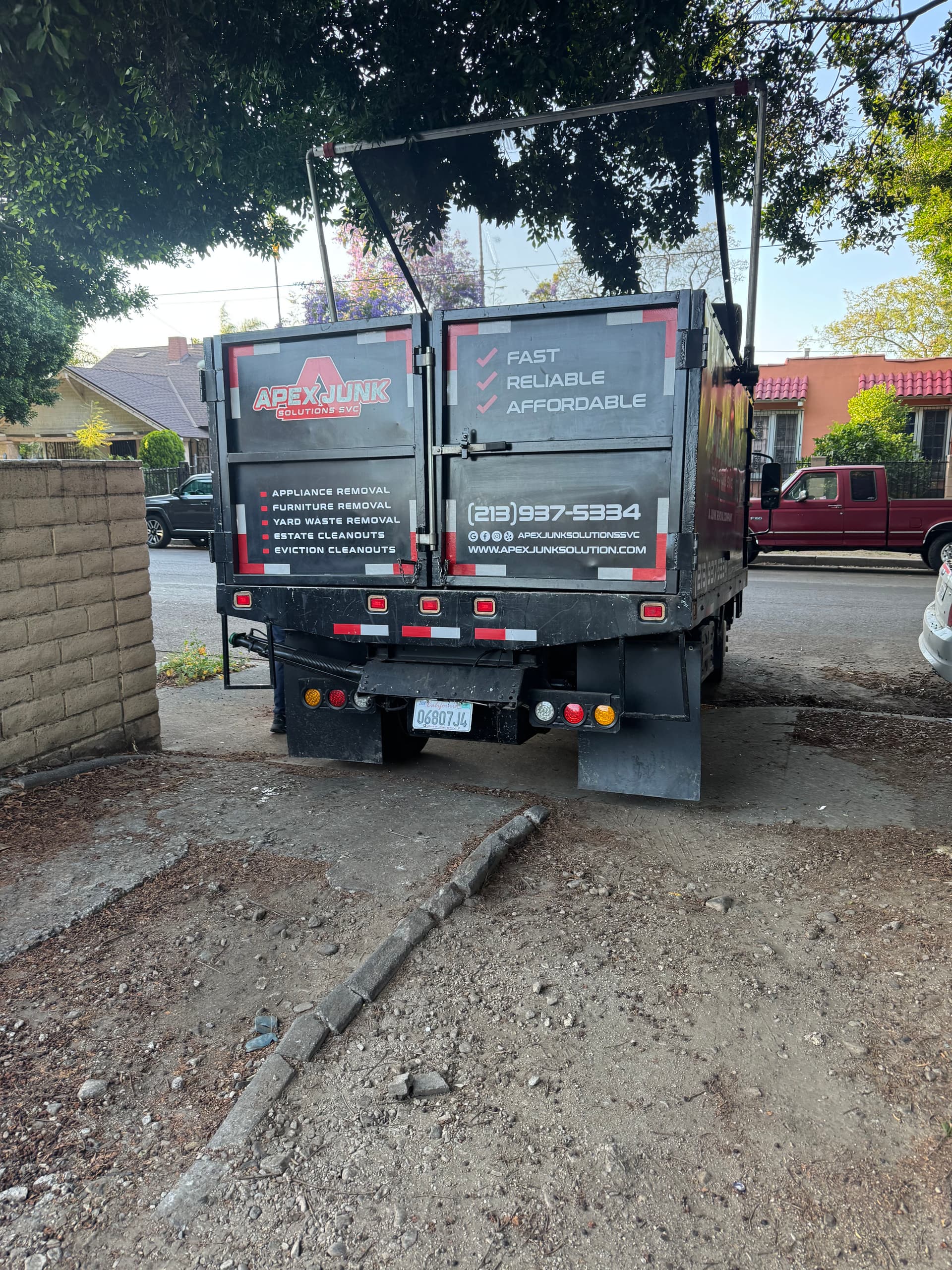 Gallery photos for Tight Space Fridge Removal Handled Right in Los Angeles: Image #1