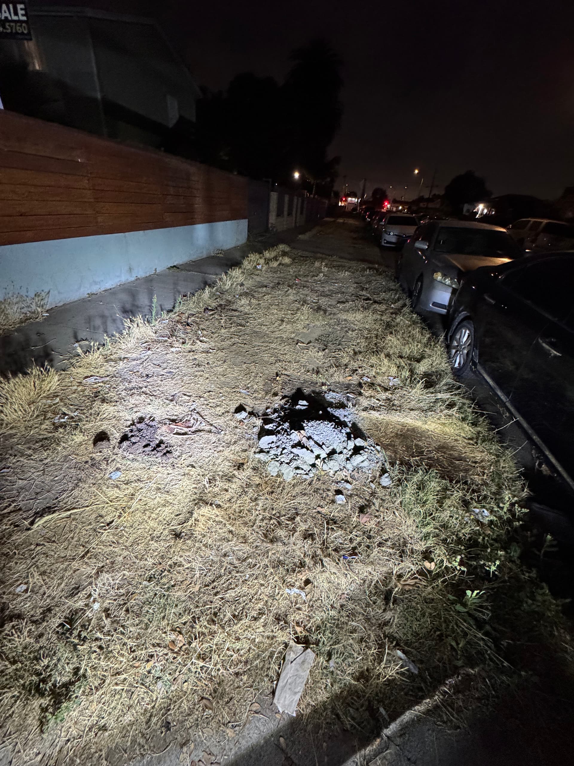 Gallery photos for Late Night Curbside Junk Removal in Los Angeles CA 90003: Image #3