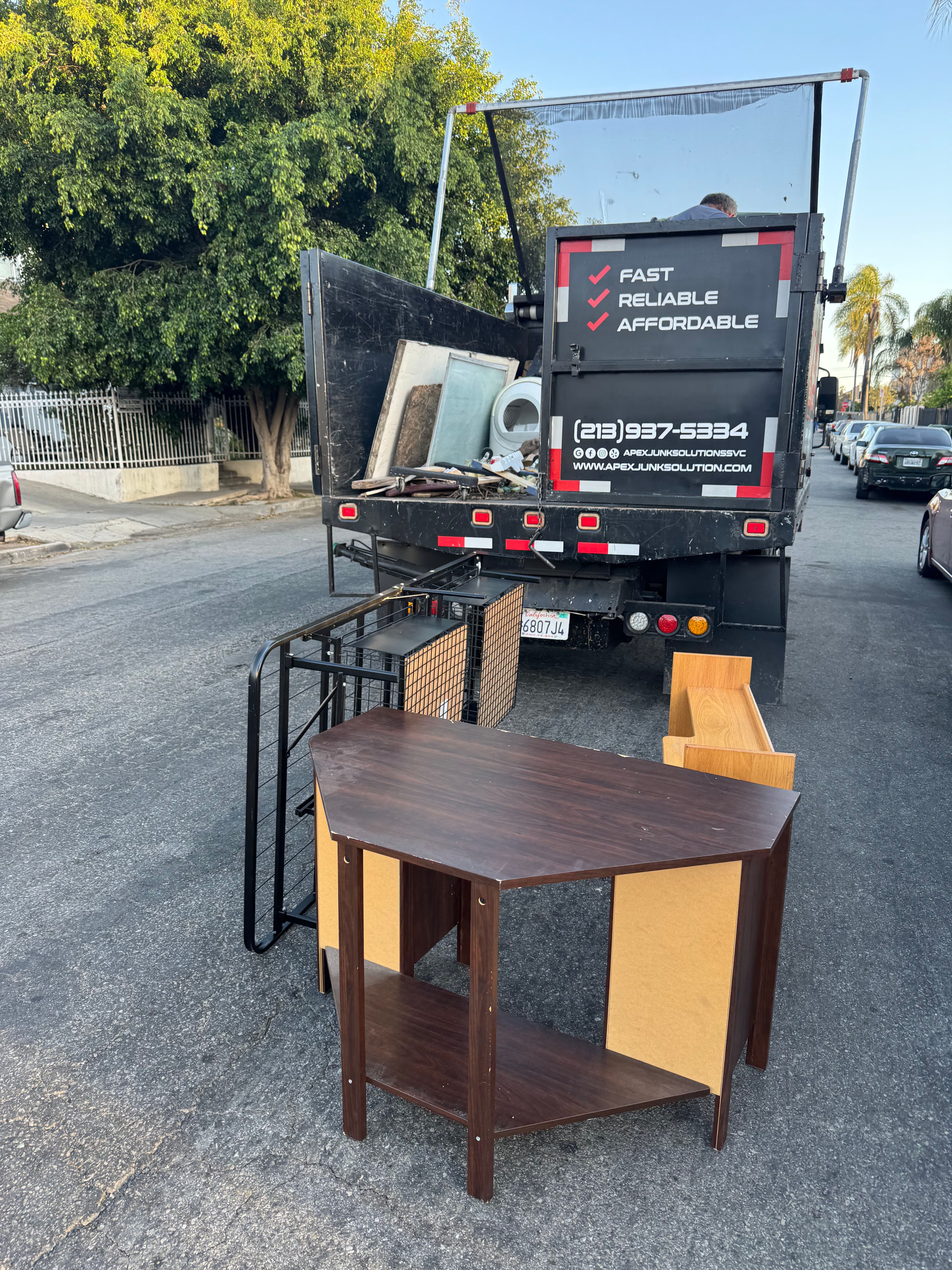 Project Small Furniture Removal Clears Out a Full Room in Los Angeles image