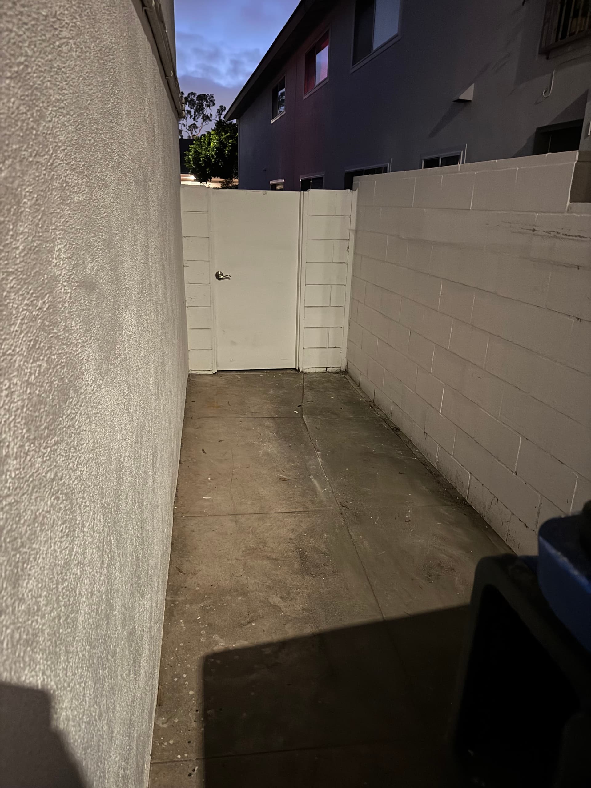 Gallery photos for Late-Night Dumpster Overflow Cleanup in Newport Beach: Image #2