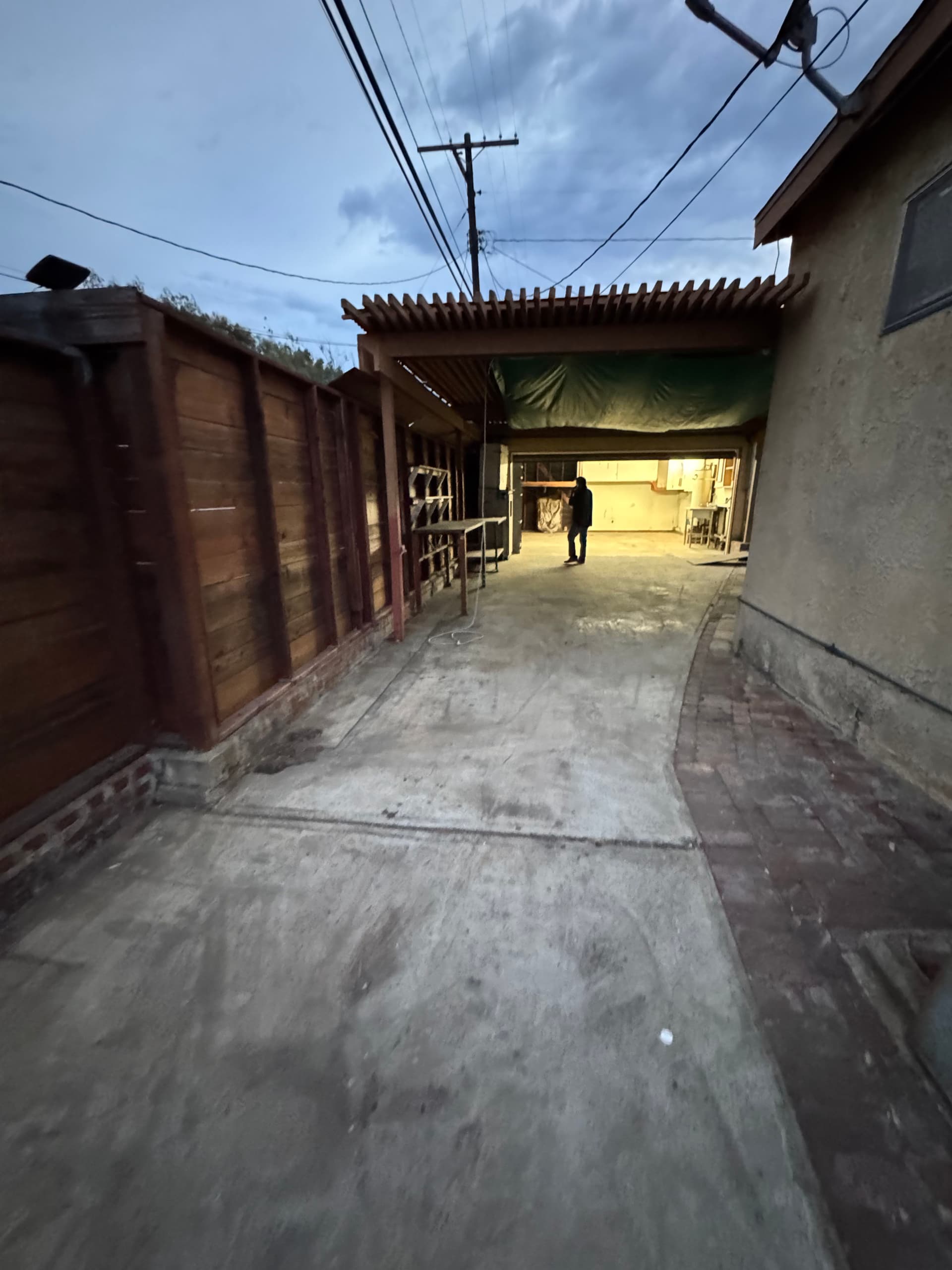Gallery photos for Monster Full Property Cleanout in Torrance CA 90503: Image #7