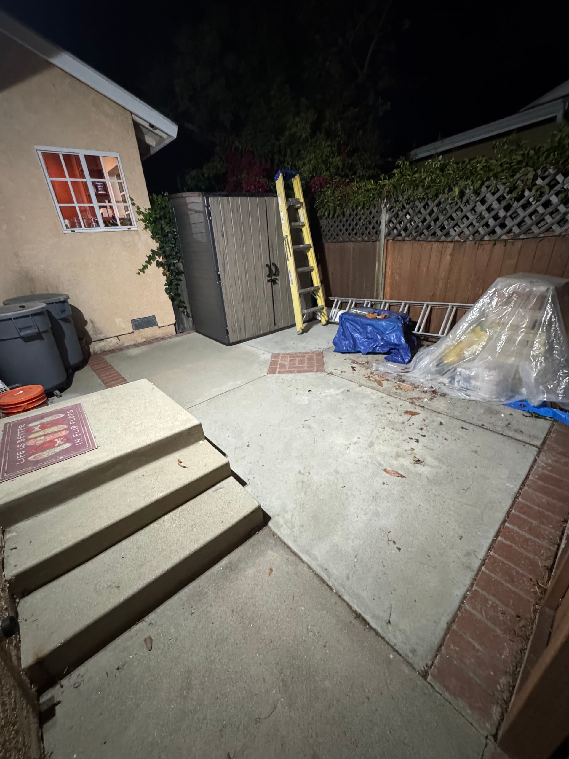 Gallery photos for Move-In Cleanout Clears Front and Backyard in Rancho Palos Verdes: Image #7